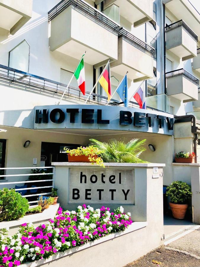 Hotel Betty B&B Rimini Exterior foto